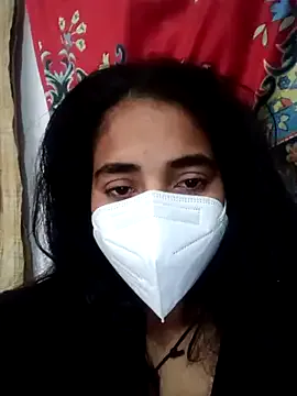 Raatki_Pari from StripChat