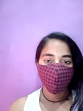 Raatki_Pari from StripChat