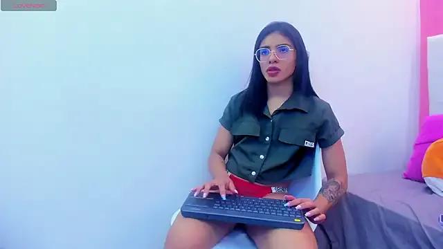 Rachel_Donnelly from StripChat is Freechat