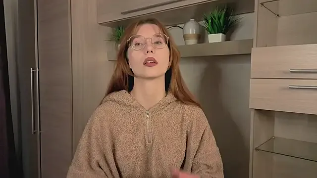 RachelColli from StripChat is Freechat