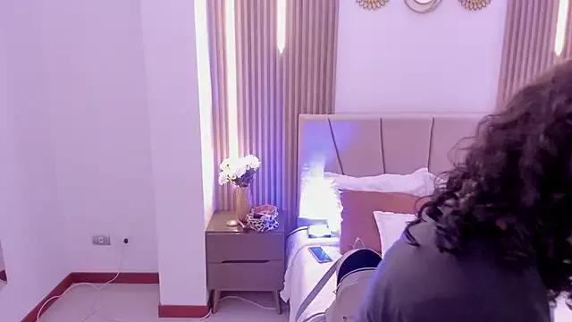 Rachell_Jamess from StripChat is Freechat