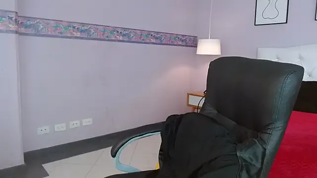 Rachellparker_ from StripChat is Freechat