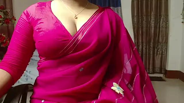 RaishaSEXY from StripChat is Freechat