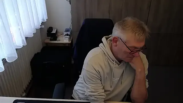 randyandy67 from StripChat is Freechat