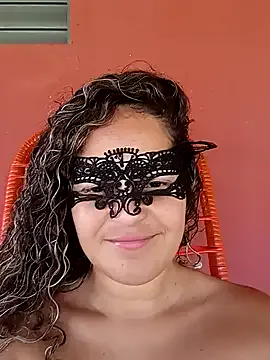 RaphinhaSanches from StripChat is Freechat