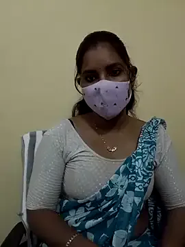 Rashmi-Sexy from StripChat is Freechat