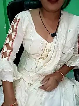 Rashmi_011 from StripChat is Freechat