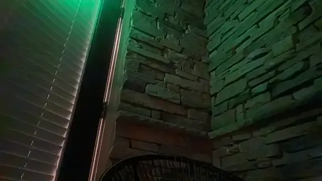 RavenRayyy from StripChat is Freechat