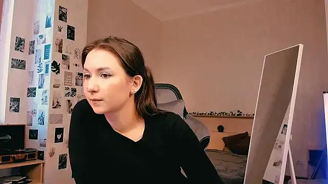 raviolly046 from StripChat is Freechat
