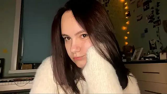 RayeBaj from StripChat is Freechat