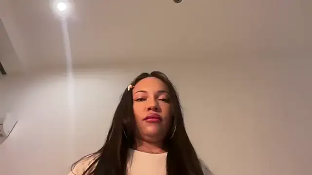 realrockybee1 from StripChat is Freechat