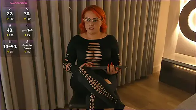 Red_Gintonics from StripChat is Freechat