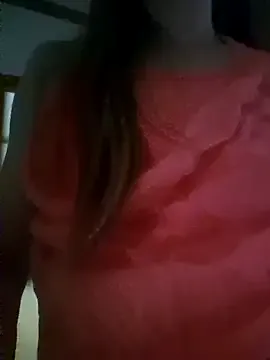 redellyy from StripChat is Freechat