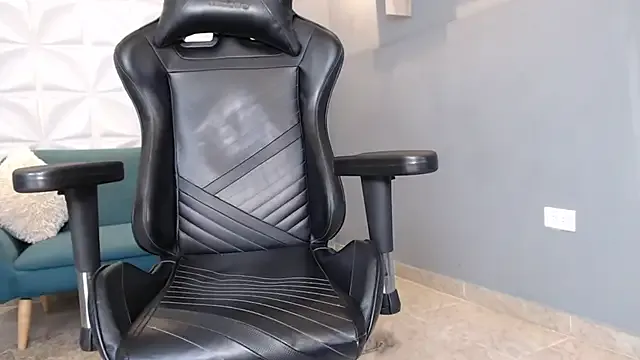 RedFuckDoll from StripChat is Freechat