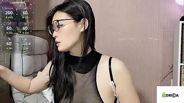 Regina0807 from StripChat is Freechat