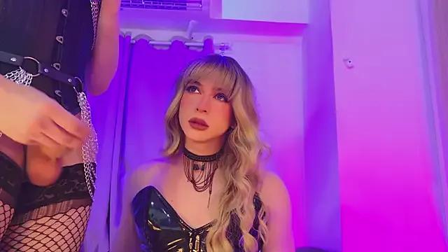 Girls: try live performances with matured performers, from dancing to quirks, in a variety of beautiful sex cams.