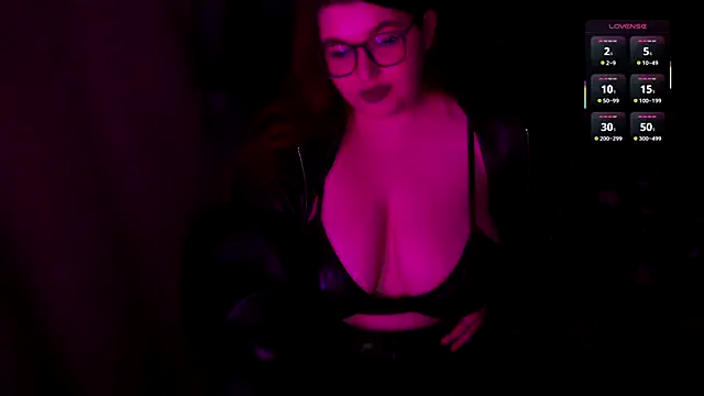 RelykaMeow from StripChat is Freechat