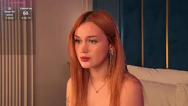 RemyFoxys from StripChat is Freechat
