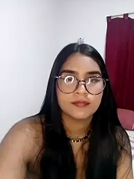 Renata_Zoe from StripChat is Freechat