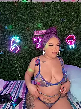 RenaThickAss from StripChat