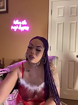 RenaThickAss from StripChat