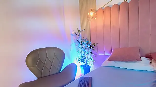 RILLEY_ALLEN from StripChat