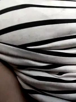 Rioo122 from StripChat
