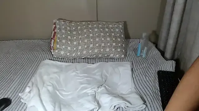 RissaGx from StripChat is Freechat