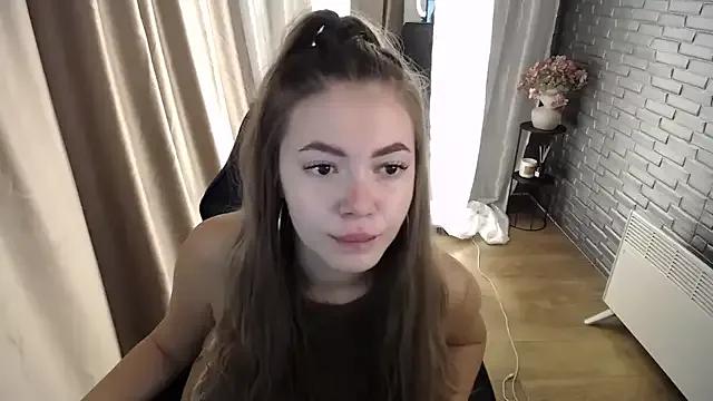 Ritaneer from StripChat is Freechat