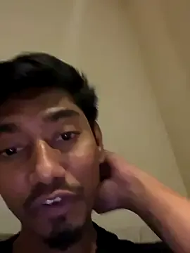 RonnySlim from StripChat is Freechat