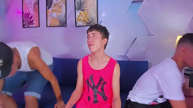 Room_boys_hot from StripChat is Freechat