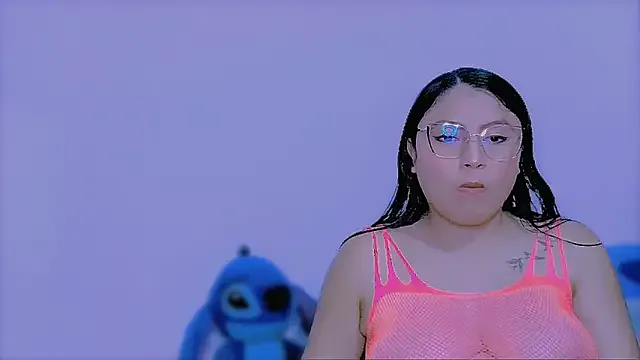 roouse_Pregnant from StripChat is Freechat