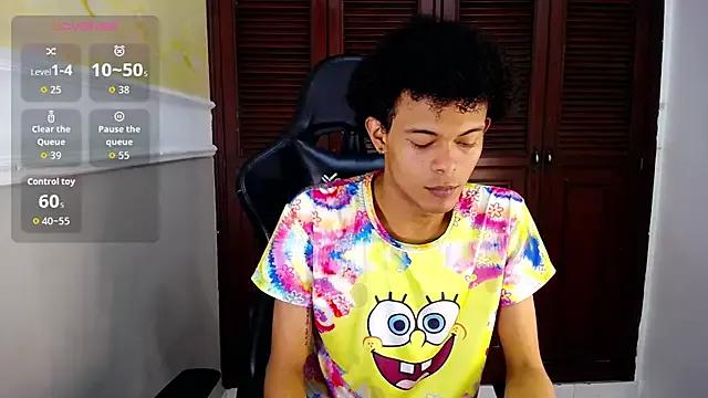 rose_Skinny_ from StripChat is Freechat