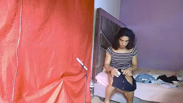 roxana_collins from StripChat is Freechat