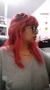 roxy_riot from StripChat is Freechat