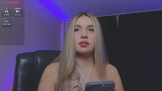 Girls: try live performances with matured performers, from dancing to quirks, in a variety of beautiful sex cams.