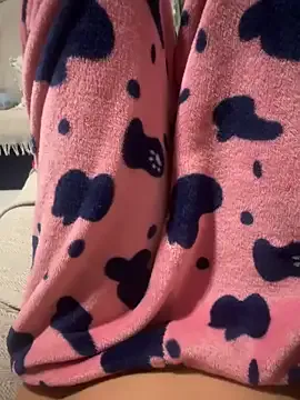 Rubia_divina7 from StripChat is Freechat