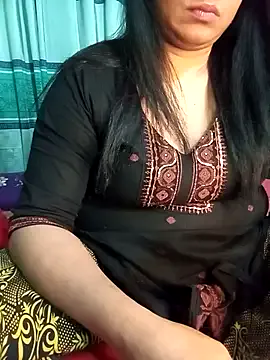 Rubina3344 from StripChat is Freechat