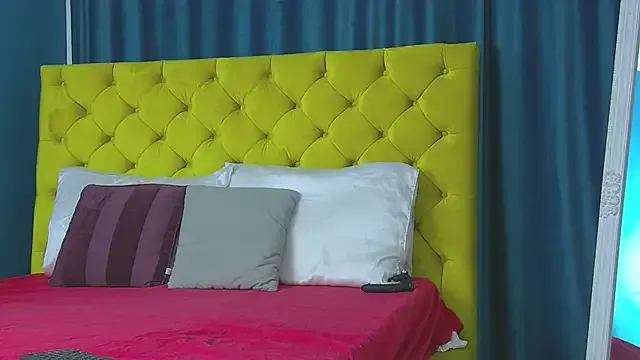 RubyHills from StripChat is Freechat