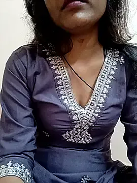 Rukmadi_hot from StripChat is Freechat