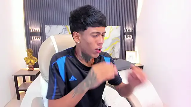 Girls: try live performances with matured performers, from dancing to quirks, in a variety of beautiful sex cams.