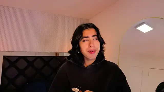 ryo_light from StripChat is Freechat