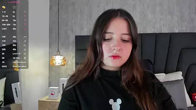 Girls: try live performances with matured performers, from dancing to quirks, in a variety of beautiful sex cams.