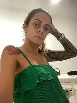 sabrinaneves from StripChat