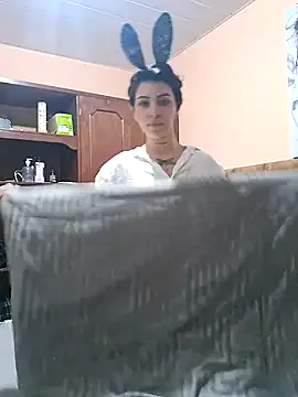 SaffBlue from StripChat is Freechat