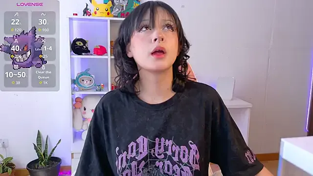 Sallie_Doll from StripChat is Freechat