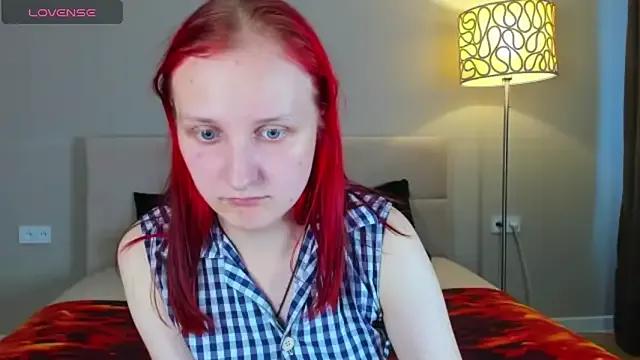 SallyFishery from StripChat