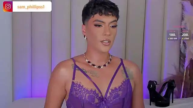 Girls: try live performances with matured performers, from dancing to quirks, in a variety of beautiful sex cams.