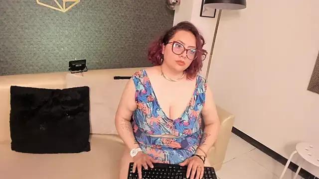 sam_von_tess from StripChat is Freechat