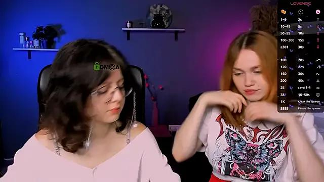 samanta_hotty from StripChat is Freechat